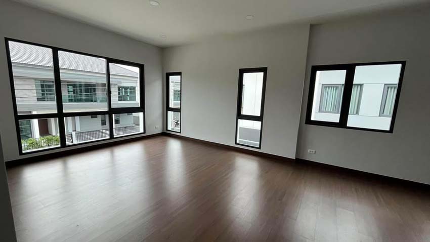 House with Shared Pool in Bangnatrad 